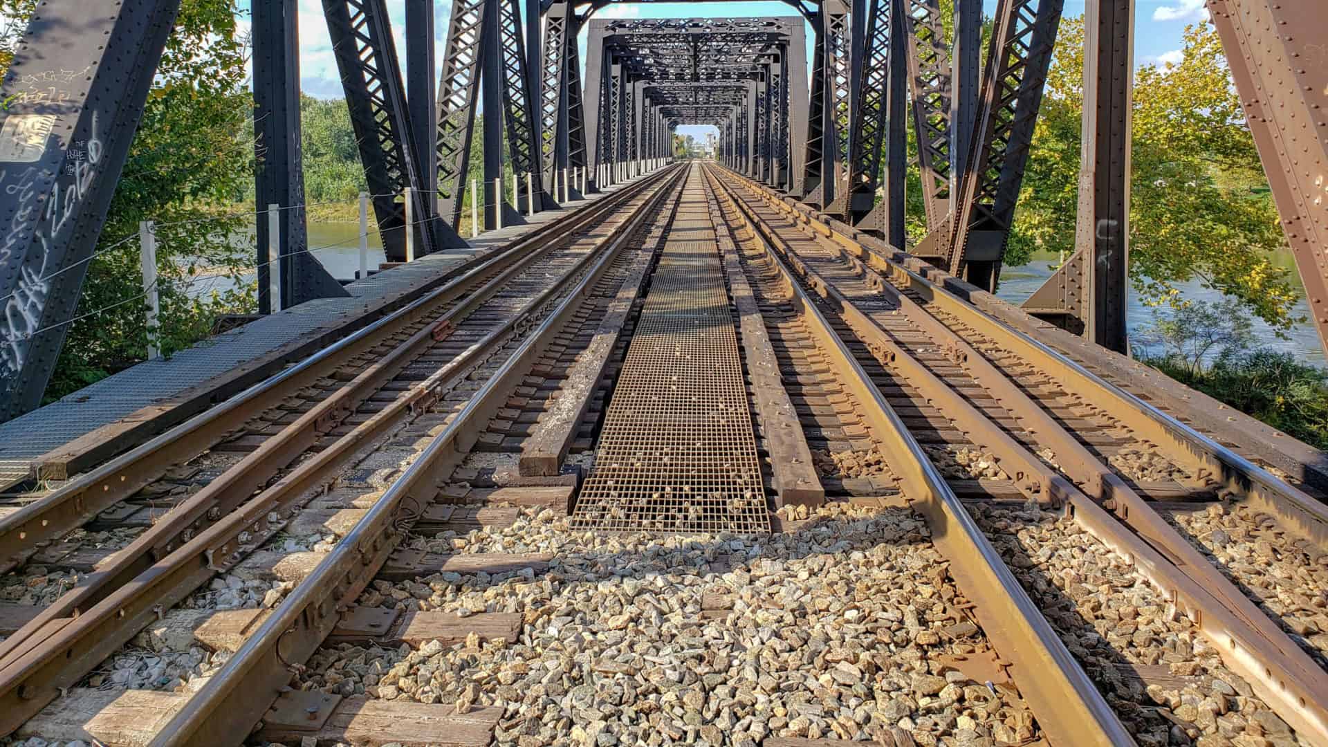 Columbus from NW Railroad Tracks Oct 8 2018 Thoughts of God
